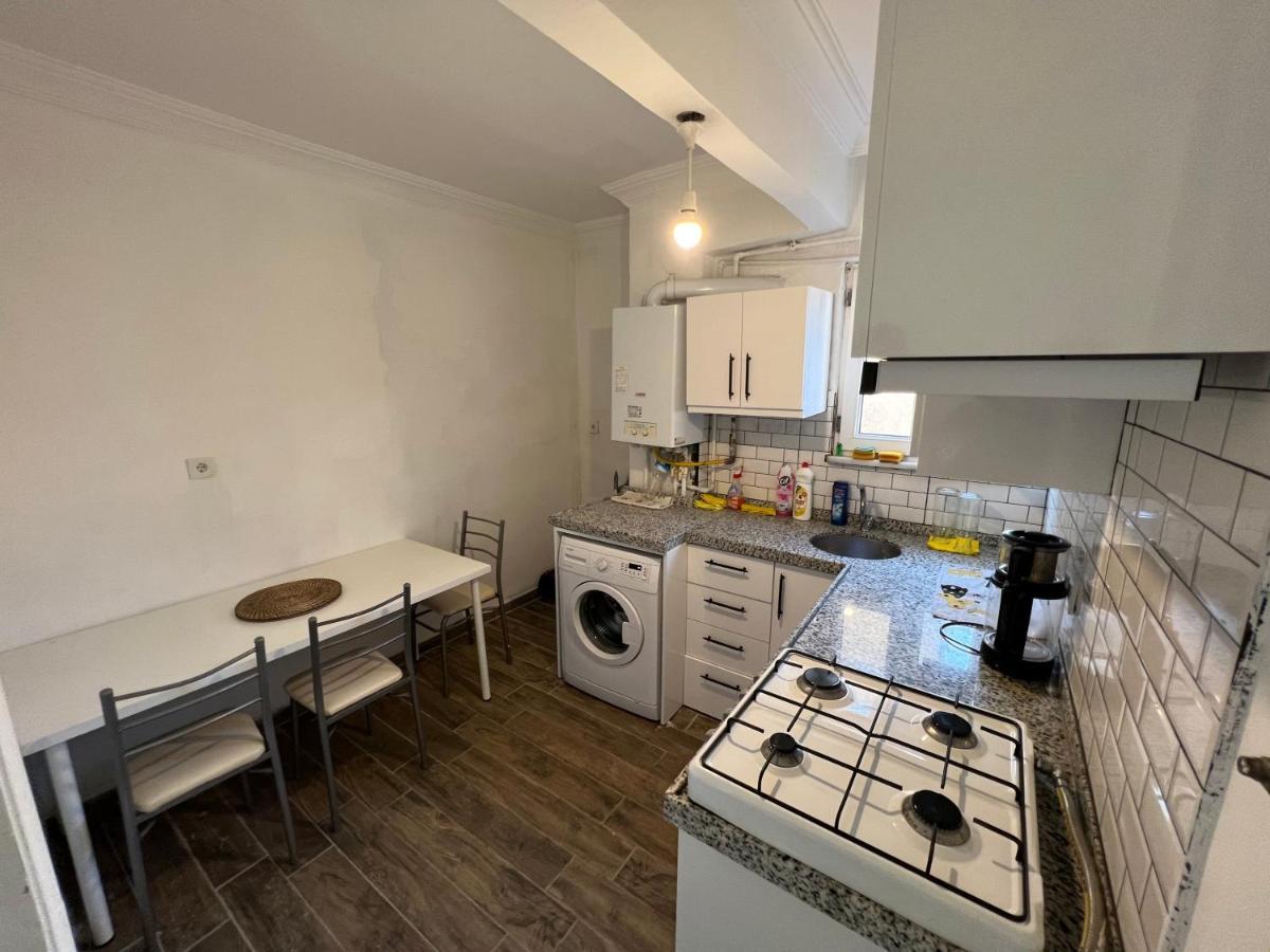 איסטמבול Nobis Cihangir Apartments מראה חיצוני תמונה